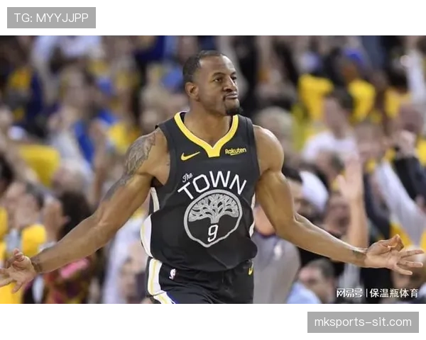 比卢普斯无球跑动增加助攻率，对比生涯巅峰展现组织提升