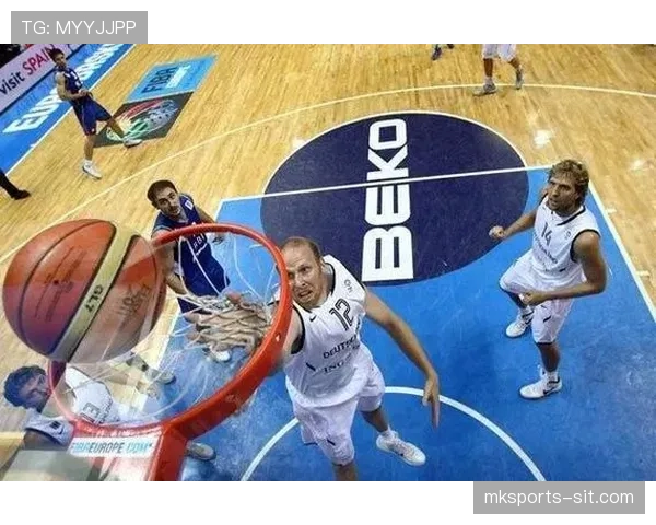 篮球干扰球规则详解：国际篮联与NBA有何不同